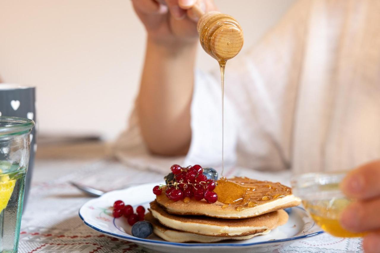 クールマイユール Le Reve Bed & Breakfast エクステリア 写真